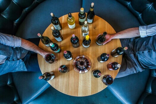 wine-tasting-topographic-shot
