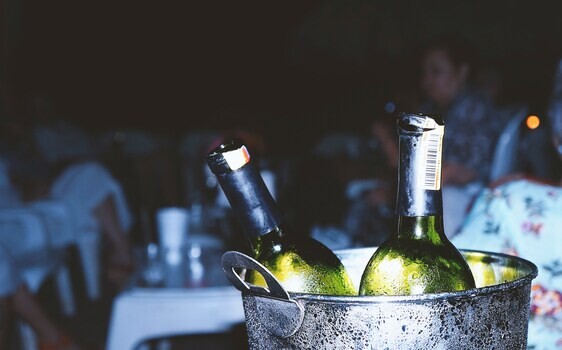 bottles-in-icebucket bottles-in-icebucket
