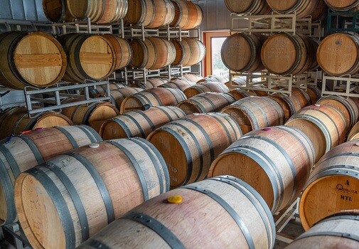 oak_wine_barrels oak_wine_barrels